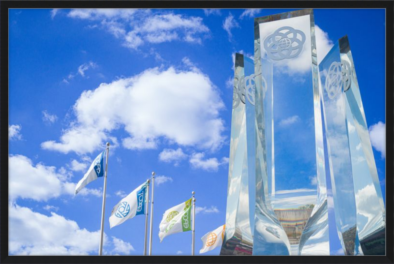 EPCOT Legacy Monument and Flags